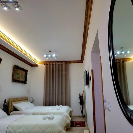 Alsara Guesthouse Gjirokaster Exterior photo